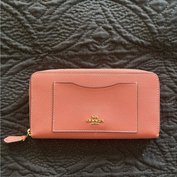 Coach Pink Leather Women's Wallet - Picture 2 of 7